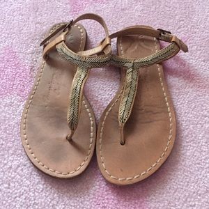 American Eagle sandals